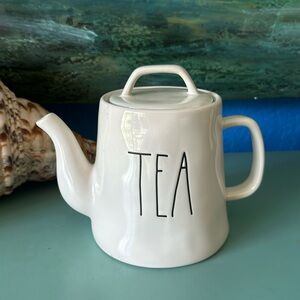 / Rae Dunn Ceramic Teapot